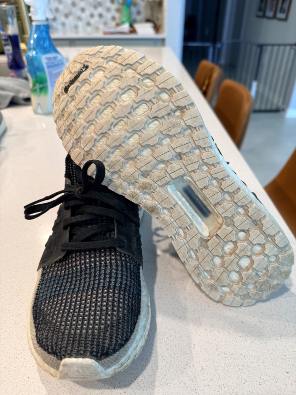 Adidas Ultraboost 19 - Picture 3 of 3